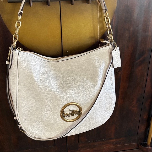 Elegant Coach Pebble Leather Shoulder Bag final price - Picture 3 of 11